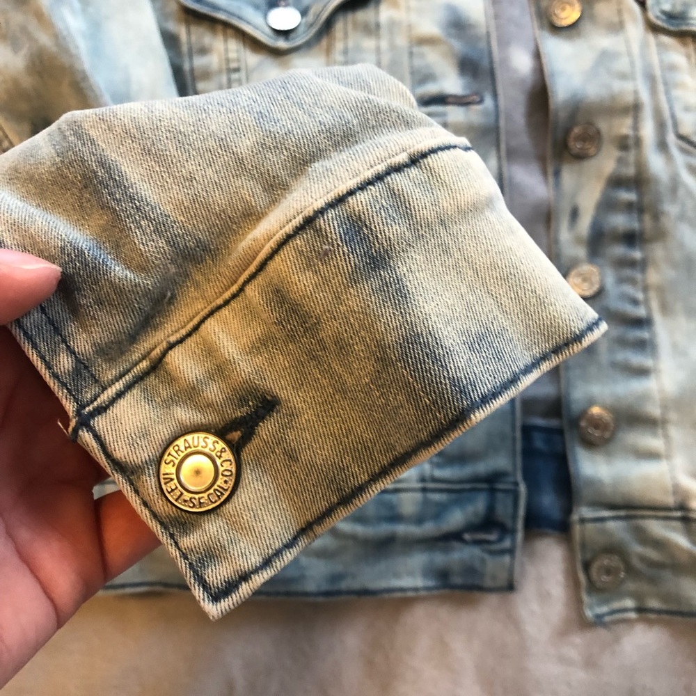 LEVIS Cropped Jean jacket - Picture 7 of 9